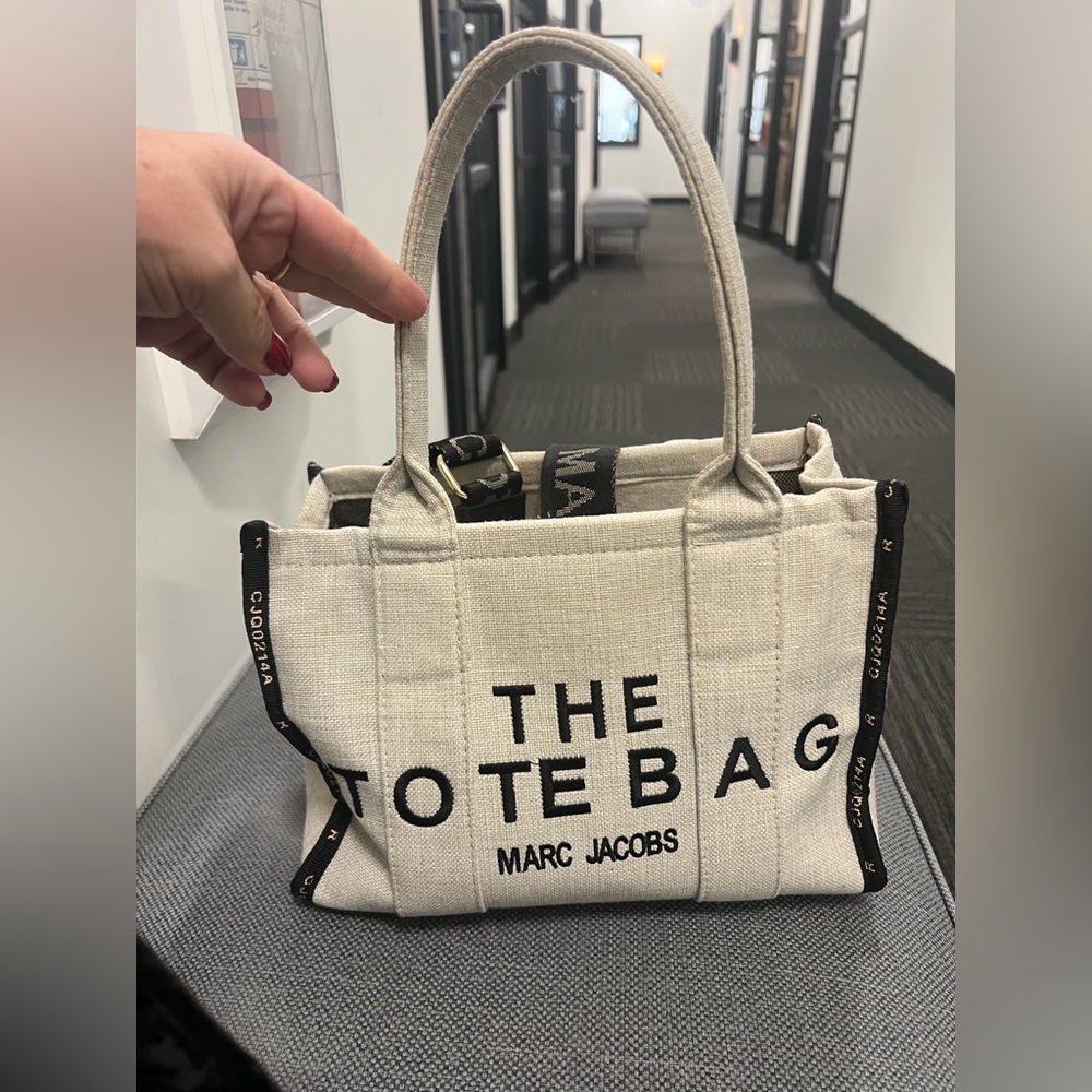 Marc Jacobs Beige Tote Bag with Black Accents
